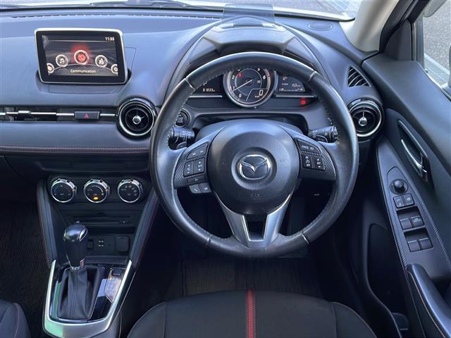 デミオ ＸＤツーリング　禁煙車　純正コネクトナビ　衝突軽減ブレーキ　バックカメラ　クルーズコントロール　ＥＴＣ　スマートキー　プッシュスタート　アイドリングストップ　フルセグＴＶ　純正アルミホイール　オートライト　ＨＩＤ（21枚目）