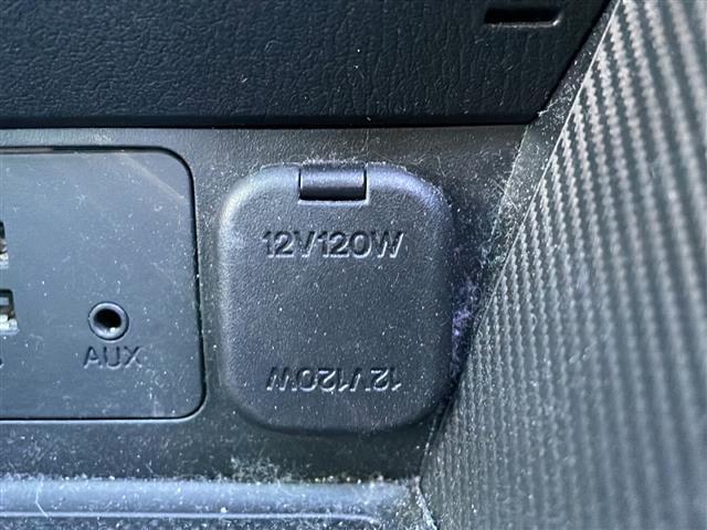 デミオ ＸＤツーリング　禁煙車　純正コネクトナビ　衝突軽減ブレーキ　バックカメラ　クルーズコントロール　ＥＴＣ　スマートキー　プッシュスタート　アイドリングストップ　フルセグＴＶ　純正アルミホイール　オートライト　ＨＩＤ（29枚目）