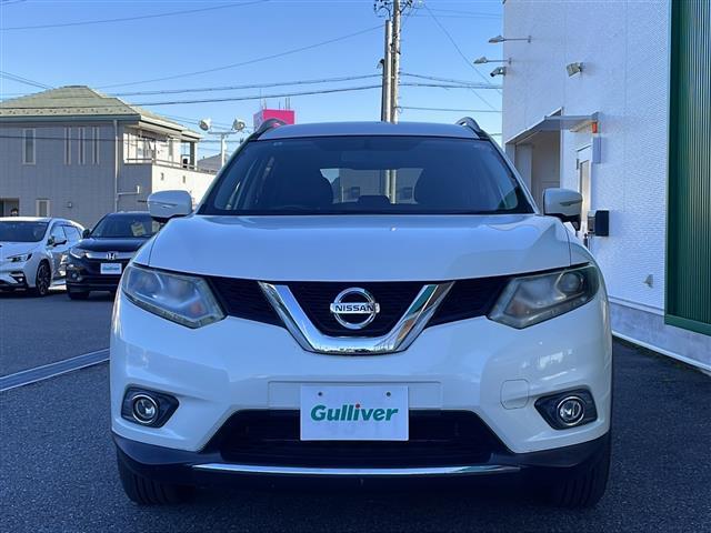 エクストレイル ２０Ｘ　純正ナビ　４ＷＤ　ルーフレール　バックカメラ　ステアリングスイッチ　純正アルミホイール　オートライト　ダウンヒルアシスト　シートヒーター　インテリジェントキー　プッシュスタート　ＨＩＤヘッドライト（22枚目）