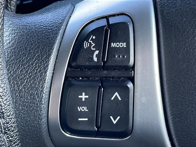 ハスラー Ｇ　禁煙車　社外ナビ　バックカメラ　衝突軽減ブレーキ　ドラレコ　ＬＫＡ　オートライト　ＥＴＣ　プッシュスタート　オートエアコン　ステアリングスイッチ　アイドリングストップ　スマートキー　プッシュスタート（6枚目）