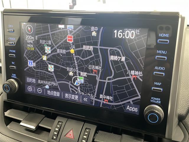 ＲＡＶ４ ＰＨＶ ブラックトーン　禁煙車　純正コネクトナビ　パノラミックビューモニタ　プリクラッシュセーフティ　ＢＳＭ　レーダークルーズコントロール　パワーバックドア　ＬＫＡ　ステアリングヒーター　ＡＣ１００Ｖ　充電ケーブル　純正ＡＷ（3枚目）