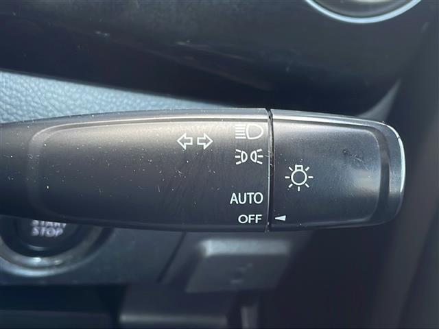 ハスラー ＪスタイルＩＩターボ　禁煙車　衝突軽減ブレーキ　ＬＫＡ　シートヒーター　オートライト　クルーズコントロール　オートエアコン　フォグランプ　純正アルミホイール　プッシュスタート　スマートキー　パワーウインドウ　ＨＩＤヘッド（12枚目）