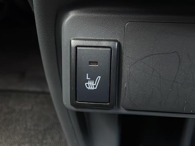 ハスラー ＪスタイルＩＩターボ　禁煙車　衝突軽減ブレーキ　ＬＫＡ　シートヒーター　オートライト　クルーズコントロール　オートエアコン　フォグランプ　純正アルミホイール　プッシュスタート　スマートキー　パワーウインドウ　ＨＩＤヘッド（26枚目）