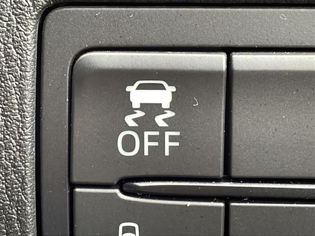 デミオ 13S アーバンスタイリッシュモード 禁煙車 純正ナビ 衝突軽減ブレーキ BSM オートライト スマートキー シートヒーター istop 社外ETC ステアリングリモコン バックカメラ フルセグTV プッシュスタート スマートキー BT(11枚目)