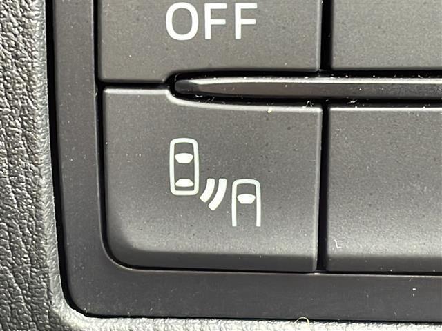 デミオ 13S アーバンスタイリッシュモード 禁煙車 純正ナビ 衝突軽減ブレーキ BSM オートライト スマートキー シートヒーター istop 社外ETC ステアリングリモコン バックカメラ フルセグTV プッシュスタート スマートキー BT(12枚目)