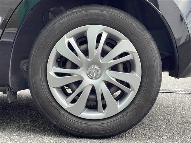 デミオ 13S アーバンスタイリッシュモード 禁煙車 純正ナビ 衝突軽減ブレーキ BSM オートライト スマートキー シートヒーター istop 社外ETC ステアリングリモコン バックカメラ フルセグTV プッシュスタート スマートキー BT(16枚目)