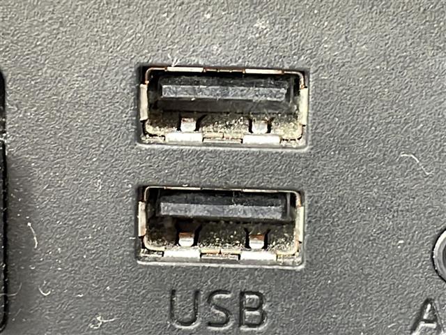 デミオ 13S アーバンスタイリッシュモード 禁煙車 純正ナビ 衝突軽減ブレーキ BSM オートライト スマートキー シートヒーター istop 社外ETC ステアリングリモコン バックカメラ フルセグTV プッシュスタート スマートキー BT(32枚目)