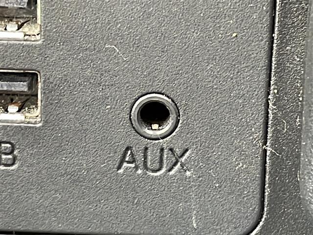 デミオ 13S アーバンスタイリッシュモード 禁煙車 純正ナビ 衝突軽減ブレーキ BSM オートライト スマートキー シートヒーター istop 社外ETC ステアリングリモコン バックカメラ フルセグTV プッシュスタート スマートキー BT(33枚目)