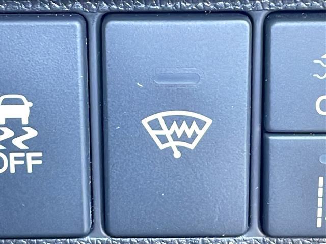 ������тm���C�P���̃K���o�[�����炱���ł��鍂������I���Q�O�Q�O�N�P���@�i���j���{�\����������������ׁi�������ÎԔ���s��̑�蔃����Ǝ҂�ΏۂƂ����u���Î����Ԕ���䐔�m���D�P�����v���j