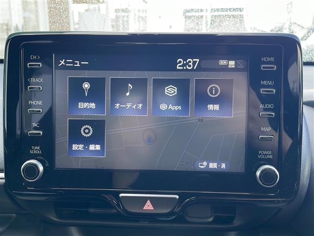 ヤリス ハイブリッドＧ　純正ナビ　ＳＤナビ　トヨタセーフティセンス　パノラミックビューモニター　禁煙車　バックカメラ　クリアランスソナー　ＬＥＤヘッドライト　クルコン　スマートキー　純正夏用タイヤ積み込み　ＢＴオーディオ（4枚目）