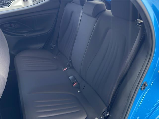 ヤリス ハイブリッドＧ　純正ナビ　ＳＤナビ　トヨタセーフティセンス　パノラミックビューモニター　禁煙車　バックカメラ　クリアランスソナー　ＬＥＤヘッドライト　クルコン　スマートキー　純正夏用タイヤ積み込み　ＢＴオーディオ（39枚目）