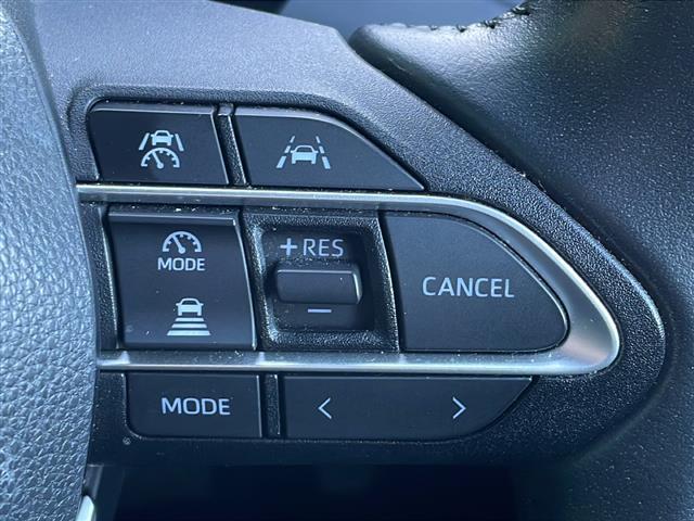 ノア Ｓ－Ｇ　禁煙車　純正コネクトナビ　バックカメラ　両側パワスラ　フリップダウンモニター　クリアランスソナー　トヨタセーフティセンス　プリクラッシュセーフティ　ＬＫＡ　クルーズコントロール　オートハイビーム（6枚目）