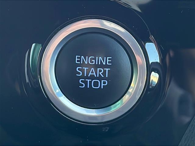 ノア Ｓ－Ｇ　禁煙車　純正コネクトナビ　バックカメラ　両側パワスラ　フリップダウンモニター　クリアランスソナー　トヨタセーフティセンス　プリクラッシュセーフティ　ＬＫＡ　クルーズコントロール　オートハイビーム（22枚目）