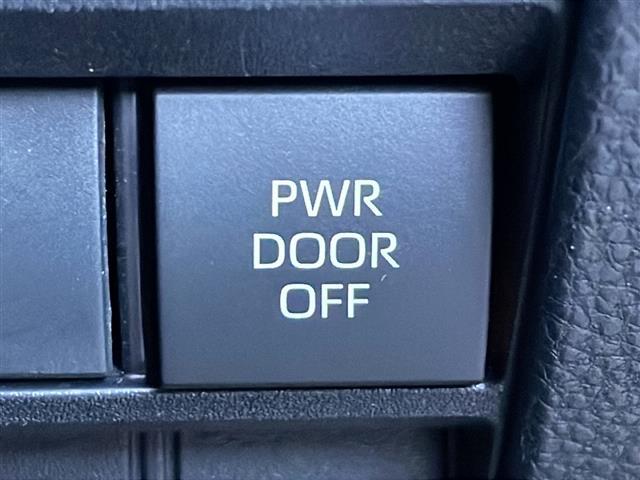 ノア Ｓ－Ｇ　禁煙車　純正コネクトナビ　バックカメラ　両側パワスラ　フリップダウンモニター　クリアランスソナー　トヨタセーフティセンス　プリクラッシュセーフティ　ＬＫＡ　クルーズコントロール　オートハイビーム（28枚目）