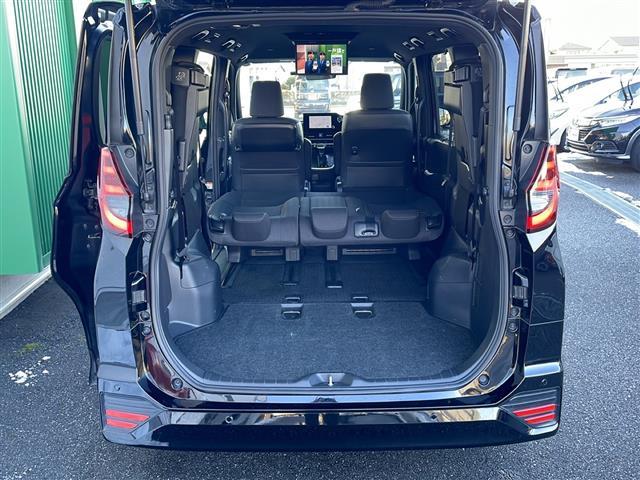 ノア Ｓ－Ｇ　禁煙車　純正コネクトナビ　バックカメラ　両側パワスラ　フリップダウンモニター　クリアランスソナー　トヨタセーフティセンス　プリクラッシュセーフティ　ＬＫＡ　クルーズコントロール　オートハイビーム（39枚目）