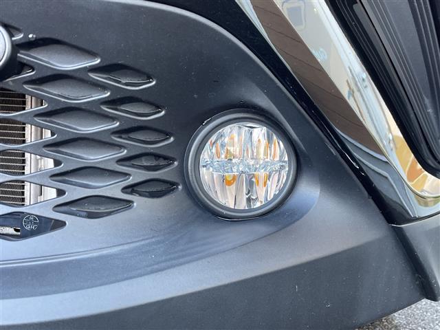 Ｃ－ＨＲ Ｇ　禁煙車　純正ナビ　トヨタセーフティセンス　電動パーキングブレーキ　クルーズコントロール　バックカメラ　オートライト　オートマチックハイビーム　ＬＥＤヘッドライト　フォグランプ　ＡＡＣ　Ｐスタート（33枚目）