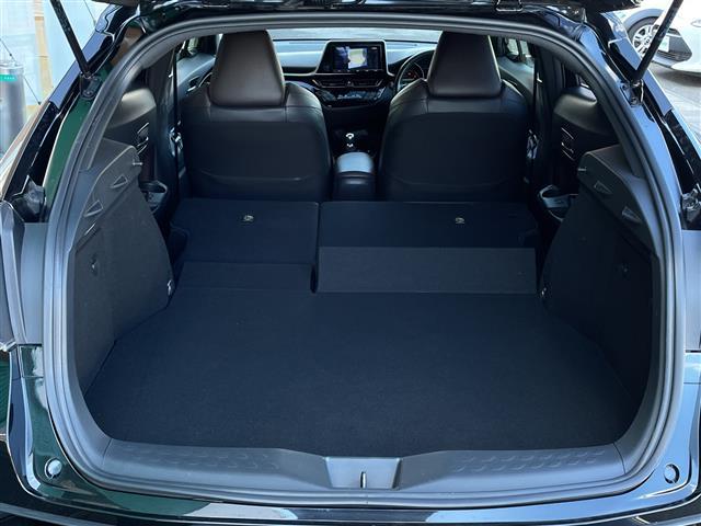 Ｃ－ＨＲ Ｇ　禁煙車　純正ナビ　トヨタセーフティセンス　電動パーキングブレーキ　クルーズコントロール　バックカメラ　オートライト　オートマチックハイビーム　ＬＥＤヘッドライト　フォグランプ　ＡＡＣ　Ｐスタート（41枚目）