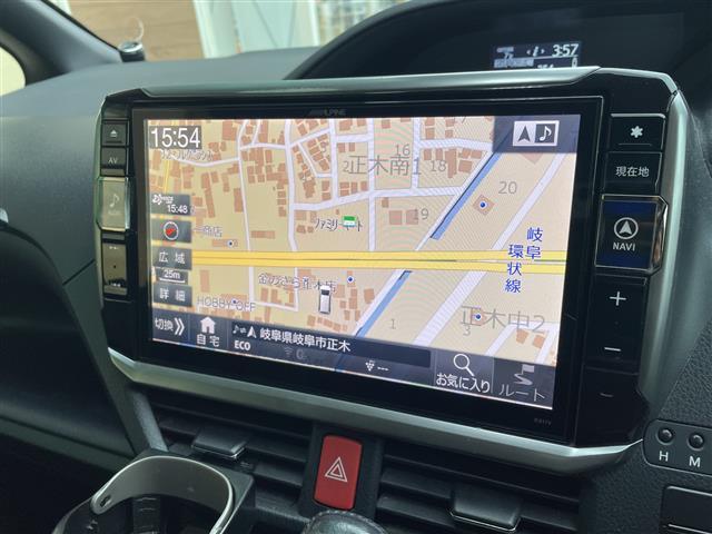 ヴォクシー ＺＳ　禁煙車　社外ナビ　フリップダウンモニター　トヨタセーフティセンス　両側パワースライドドア　ＲＯＷＥＮフルエアロ　ＲＯＷＥＮリアウィング　オートライト　オートマチックハイビーム　ＬＥＤヘッドライト（3枚目）