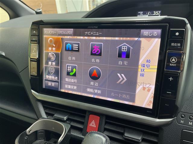 ヴォクシー ＺＳ　禁煙車　社外ナビ　フリップダウンモニター　トヨタセーフティセンス　両側パワースライドドア　ＲＯＷＥＮフルエアロ　ＲＯＷＥＮリアウィング　オートライト　オートマチックハイビーム　ＬＥＤヘッドライト（5枚目）