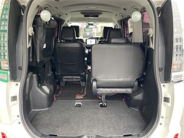 ヴォクシー ＺＳ　禁煙車　社外ナビ　フリップダウンモニター　トヨタセーフティセンス　両側パワースライドドア　ＲＯＷＥＮフルエアロ　ＲＯＷＥＮリアウィング　オートライト　オートマチックハイビーム　ＬＥＤヘッドライト（38枚目）