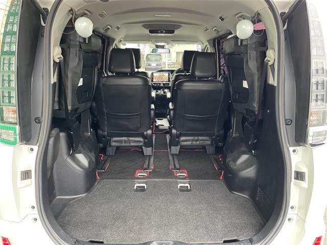 ヴォクシー ＺＳ　禁煙車　社外ナビ　フリップダウンモニター　トヨタセーフティセンス　両側パワースライドドア　ＲＯＷＥＮフルエアロ　ＲＯＷＥＮリアウィング　オートライト　オートマチックハイビーム　ＬＥＤヘッドライト（39枚目）