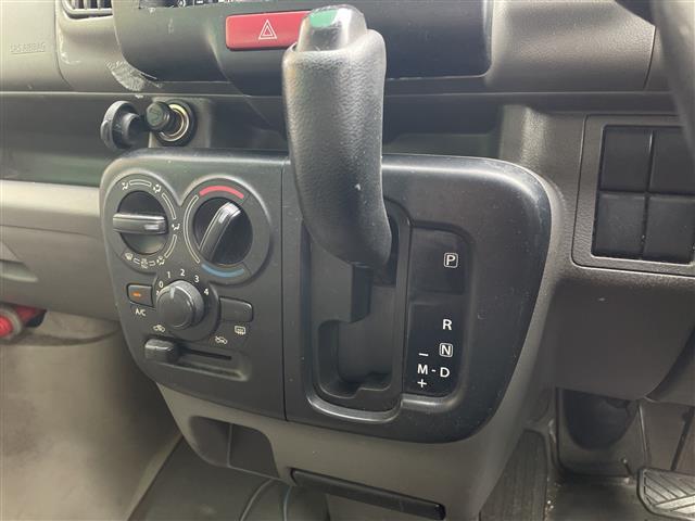 ������тm���C�P���̃K���o�[�����炱���ł��鍂������I���Q�O�Q�O�N�P���@�i���j���{�\����������������ׁi�������ÎԔ���s��̑�蔃����Ǝ҂�ΏۂƂ����u���Î����Ԕ���䐔�m���D�P�����v���j