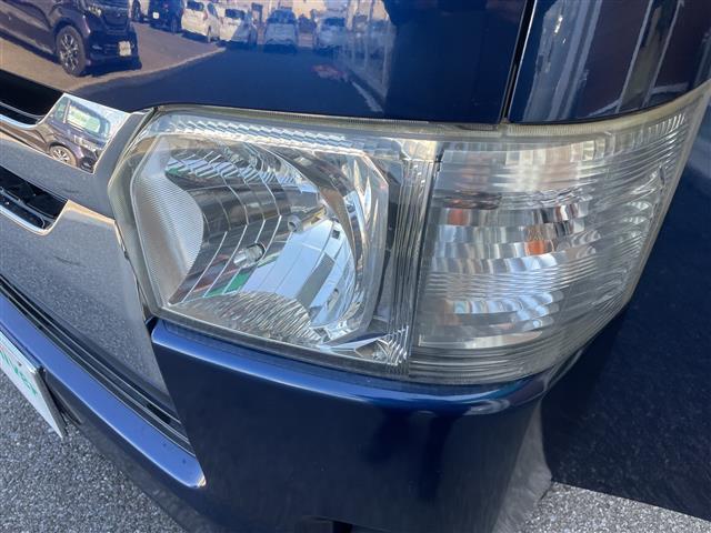 ハイエースバン スーパーGL 禁煙車 純正ナビ ワンセグTV 4WD 両側パワースライドドア バックカメラ ビルトインETC 純正アルミホイール 純正フロアマット 純正ドアバイザー ドライブレコーダー フォグライト オートエアコン(40枚目)