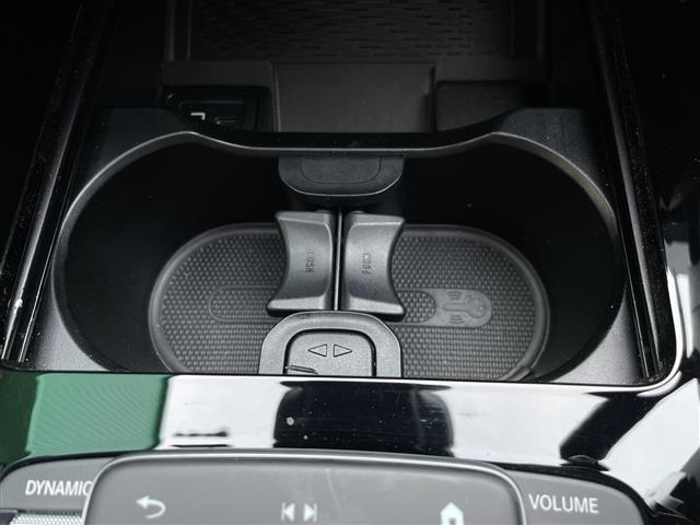 Ａクラスセダン Ａ１８０　スタイルセダン　禁煙車　純正ナビ　Ｂカメラ　ドラレコ　シートヒータ　パワーシート　ＢＳＭ　オートライト　ＬＥＤ　フォグランプ　オートエアコン　プッシュスタート　スマートキー　スペアキー　純正アルミホイール　ＥＴＣ（37枚目）