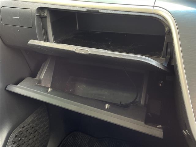 ムーヴ カスタム　ＲＳ　ＳＡ　純正ナビ　フルセグＴＶ　ＦＭ／ＡＭ／ＴＶ／ＢＴ／ＣＤ／ＤＶＤ　衝突軽減ブレーキ　後方コーナーセンサー　横滑り防止　アイドリングストップ　社外アルミホイール　プッシュスタート　オートライト　スマートキー（28枚目）