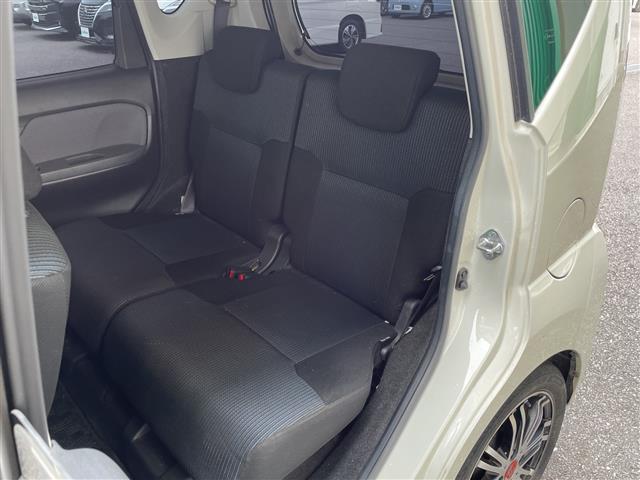 ムーヴ カスタム　ＲＳ　ＳＡ　純正ナビ　フルセグＴＶ　ＦＭ／ＡＭ／ＴＶ／ＢＴ／ＣＤ／ＤＶＤ　衝突軽減ブレーキ　後方コーナーセンサー　横滑り防止　アイドリングストップ　社外アルミホイール　プッシュスタート　オートライト　スマートキー（37枚目）