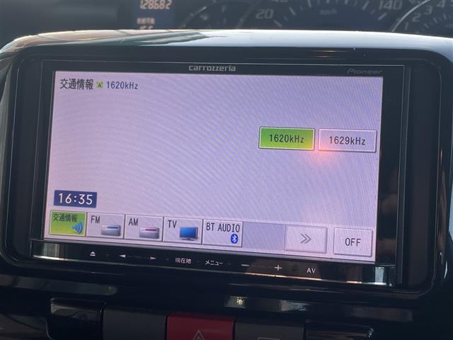 タント カスタムＲＳ　禁煙車　社外ＳＤナビ　片側パワースライドドア　ミラクルオープンドア　ＡＢＳ　ブレーキアシスト　盗難防止装置　ＥＴＣ　ＡＡＣ　Ｗエアバック　パワーウィンドウ　パワーステアリング（4枚目）