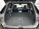 プレミアム　禁煙車　純正９型ナビ　プリクラッシュセーフティ　ＬＫＡ　バックカメラ　パワーバックドア　クルーズコントロール　オートライト　オートハイビーム　ＬＥＤヘッドライト　スマートキー　純正アルミホイール　ＢＴ（32枚目）