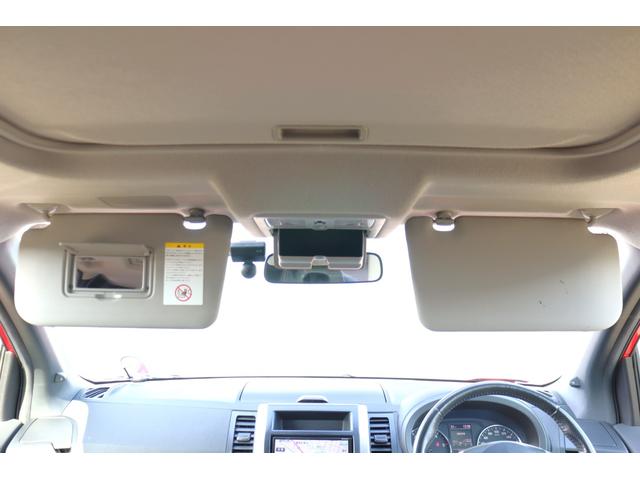 エクストレイル 　６ＭＴ　１オーナーガレージ保管　禁煙車　ディーラー記録簿　サンルーフ　Ｆドラレコ　防水シート　Ｂｌｕｅｔｏｏｔｈ　Ｆオーバーライダー　前後アンダーカバー　バックカメラ　ＥＴＣ　ＳＤナビ　地デジ　ＨＩＤ（17枚目）