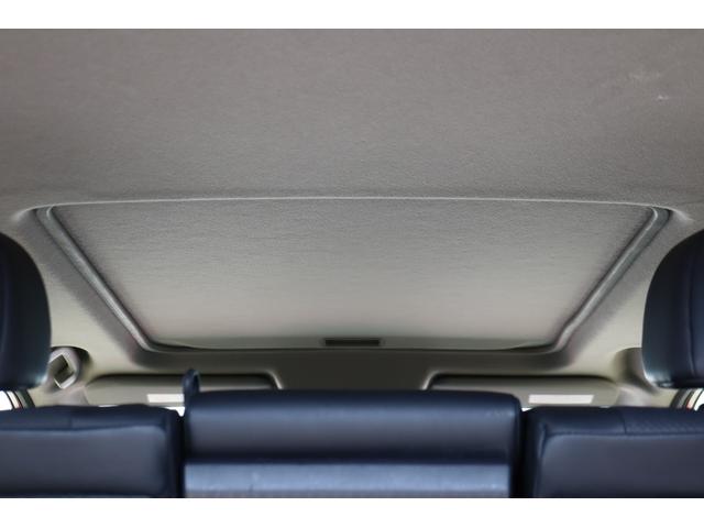 エクストレイル 　６ＭＴ　１オーナーガレージ保管　禁煙車　ディーラー記録簿　サンルーフ　Ｆドラレコ　防水シート　Ｂｌｕｅｔｏｏｔｈ　Ｆオーバーライダー　前後アンダーカバー　バックカメラ　ＥＴＣ　ＳＤナビ　地デジ　ＨＩＤ（20枚目）