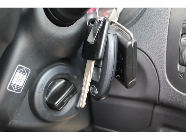 エクストレイル 　６ＭＴ　１オーナーガレージ保管　禁煙車　ディーラー記録簿　サンルーフ　Ｆドラレコ　防水シート　Ｂｌｕｅｔｏｏｔｈ　Ｆオーバーライダー　前後アンダーカバー　バックカメラ　ＥＴＣ　ＳＤナビ　地デジ　ＨＩＤ（24枚目）