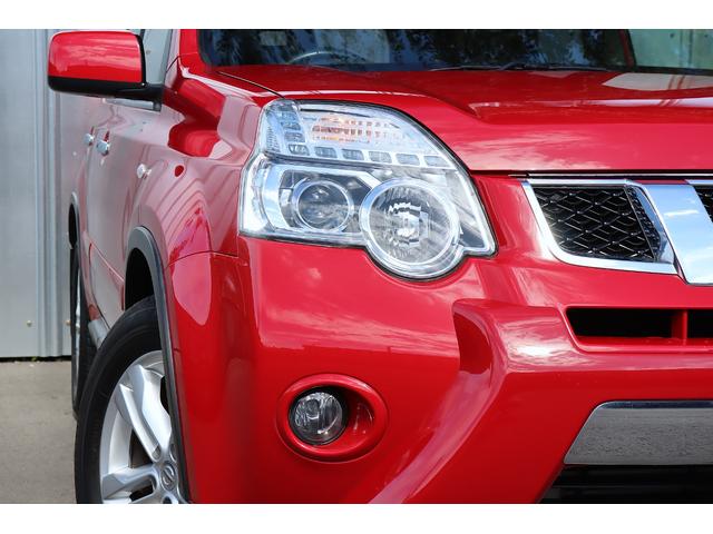 エクストレイル 　６ＭＴ　１オーナーガレージ保管　禁煙車　ディーラー記録簿　サンルーフ　Ｆドラレコ　防水シート　Ｂｌｕｅｔｏｏｔｈ　Ｆオーバーライダー　前後アンダーカバー　バックカメラ　ＥＴＣ　ＳＤナビ　地デジ　ＨＩＤ（28枚目）
