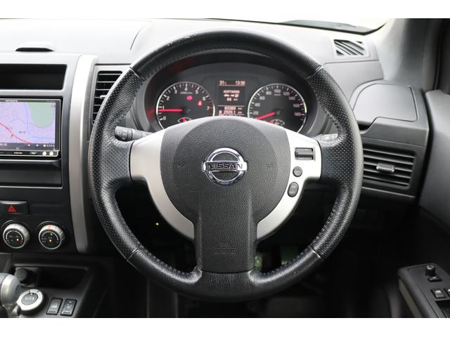 エクストレイル ２０Ｘｔｔ　Ｂｌｕｅｔｏｏｔｈ　全席シートヒーター　寒冷地仕様　クルーズコントロール　カロッツェリアナビ　純正１８インチＡＷ　Ｆオーバーライダー　ハイパールーフレール　スマートキー　ＨＩＤヘッドライト（7枚目）