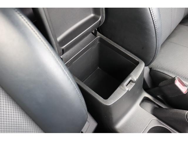 エクストレイル ２０Ｘｔｔ　Ｂｌｕｅｔｏｏｔｈ　全席シートヒーター　寒冷地仕様　クルーズコントロール　カロッツェリアナビ　純正１８インチＡＷ　Ｆオーバーライダー　ハイパールーフレール　スマートキー　ＨＩＤヘッドライト（59枚目）