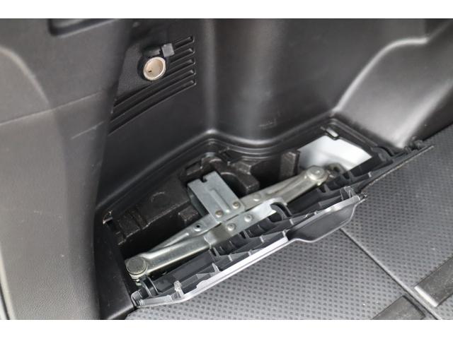 エクストレイル ２０Ｘｔｔ　Ｂｌｕｅｔｏｏｔｈ　全席シートヒーター　寒冷地仕様　クルーズコントロール　カロッツェリアナビ　純正１８インチＡＷ　Ｆオーバーライダー　ハイパールーフレール　スマートキー　ＨＩＤヘッドライト（72枚目）