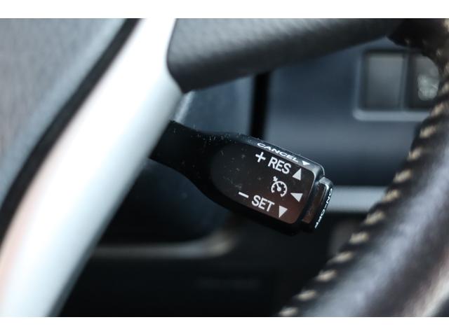 ヴォクシー ハイブリッドV 1オーナー モデリスタエアロ 9インチナビ TVキャンセラー 後席モニター Bluetooth LEDヘッドライト レーダー ドラレコ シートヒーター クルコン 片側電動スライド ETC バックカメラ(6枚目)