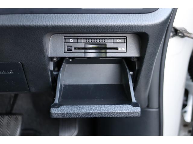 ヴォクシー ハイブリッドV 1オーナー モデリスタエアロ 9インチナビ TVキャンセラー 後席モニター Bluetooth LEDヘッドライト レーダー ドラレコ シートヒーター クルコン 片側電動スライド ETC バックカメラ(22枚目)