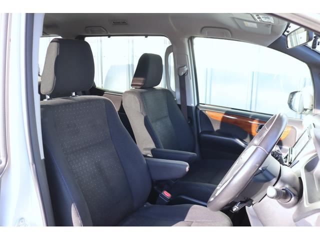 ヴォクシー ハイブリッドV 1オーナー モデリスタエアロ 9インチナビ TVキャンセラー 後席モニター Bluetooth LEDヘッドライト レーダー ドラレコ シートヒーター クルコン 片側電動スライド ETC バックカメラ(31枚目)