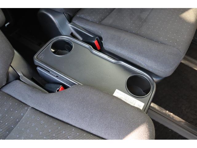 ヴォクシー ハイブリッドV 1オーナー モデリスタエアロ 9インチナビ TVキャンセラー 後席モニター Bluetooth LEDヘッドライト レーダー ドラレコ シートヒーター クルコン 片側電動スライド ETC バックカメラ(39枚目)