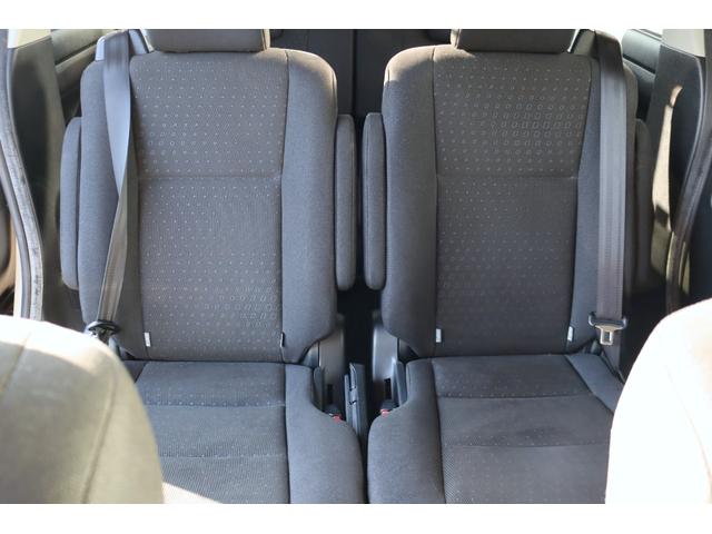 ヴォクシー ハイブリッドV 1オーナー モデリスタエアロ 9インチナビ TVキャンセラー 後席モニター Bluetooth LEDヘッドライト レーダー ドラレコ シートヒーター クルコン 片側電動スライド ETC バックカメラ(41枚目)