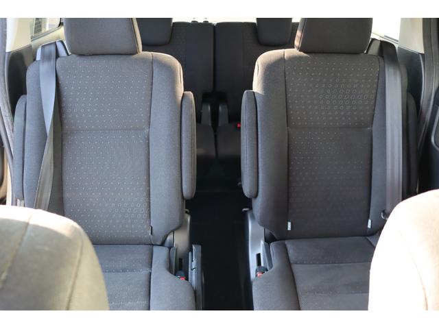 ヴォクシー ハイブリッドV 1オーナー モデリスタエアロ 9インチナビ TVキャンセラー 後席モニター Bluetooth LEDヘッドライト レーダー ドラレコ シートヒーター クルコン 片側電動スライド ETC バックカメラ(42枚目)