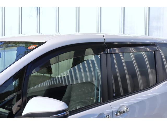 ヴォクシー ハイブリッドV 1オーナー モデリスタエアロ 9インチナビ TVキャンセラー 後席モニター Bluetooth LEDヘッドライト レーダー ドラレコ シートヒーター クルコン 片側電動スライド ETC バックカメラ(47枚目)