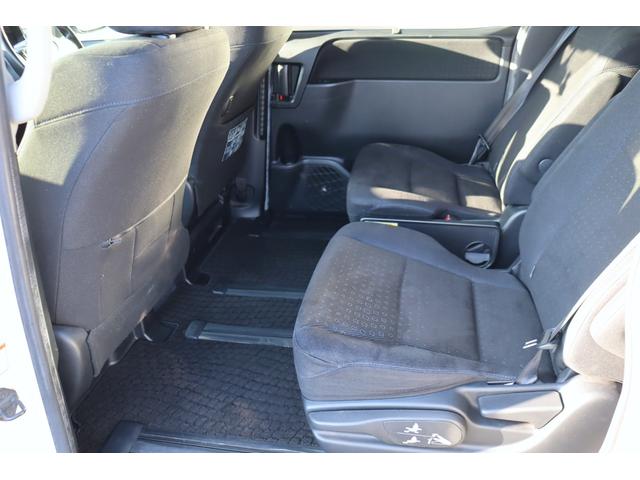 ヴォクシー ハイブリッドV 1オーナー モデリスタエアロ 9インチナビ TVキャンセラー 後席モニター Bluetooth LEDヘッドライト レーダー ドラレコ シートヒーター クルコン 片側電動スライド ETC バックカメラ(56枚目)