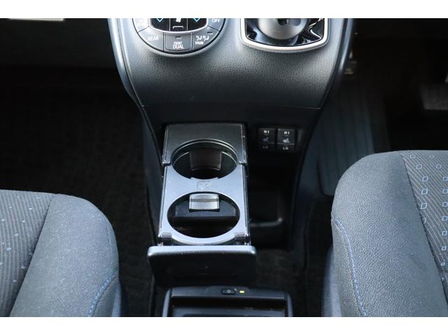 ヴォクシー ハイブリッドV 1オーナー モデリスタエアロ 9インチナビ TVキャンセラー 後席モニター Bluetooth LEDヘッドライト レーダー ドラレコ シートヒーター クルコン 片側電動スライド ETC バックカメラ(63枚目)