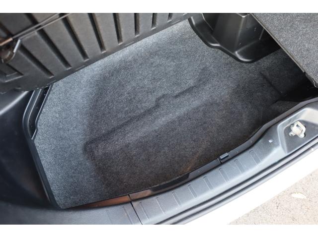 ヴォクシー ハイブリッドV 1オーナー モデリスタエアロ 9インチナビ TVキャンセラー 後席モニター Bluetooth LEDヘッドライト レーダー ドラレコ シートヒーター クルコン 片側電動スライド ETC バックカメラ(78枚目)