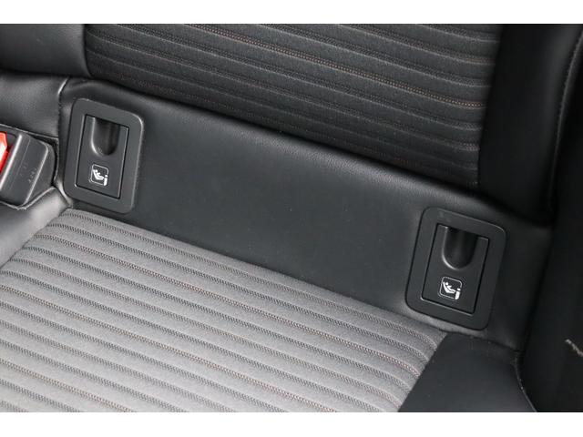 カローラツーリング ダブルバイビー　１オーナー　禁煙車　ブラインドスポットモニター　ヘッドアップディスプレイ　Ｂｌｕｅｔｏｏｔｈ　障害物センサー　衝突被害軽減ブレーキ　追従クルコン　シートヒーター　ステアリングヒーター　ルーフスポイラー（8枚目）